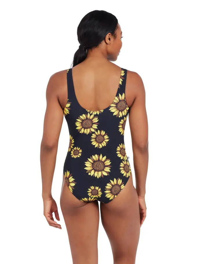 , voir image en taille réelle de la vue frontale de Product detail - Rise & Shine Scoopback RNS