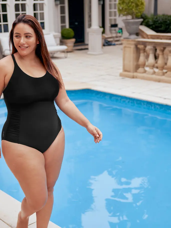 , voir image en taille réelle de la vue frontale de Product detail - Multiway One Piece Swimsuit black