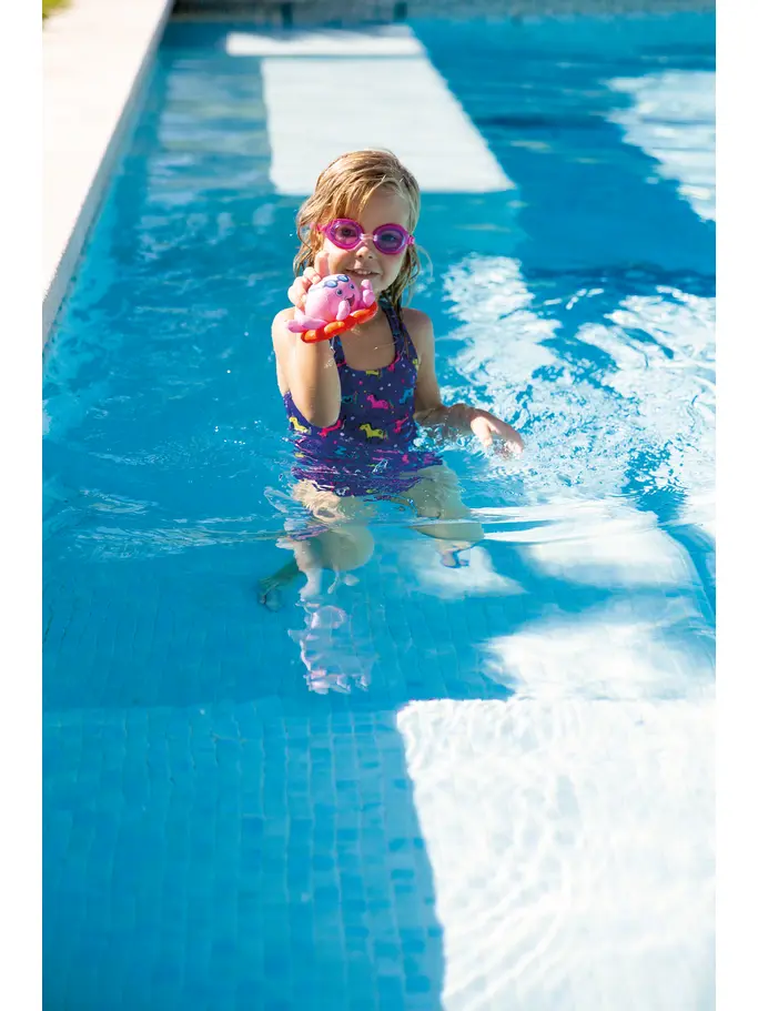 , view full size image of Front view of Product detail - Zoggy Soakers AST
