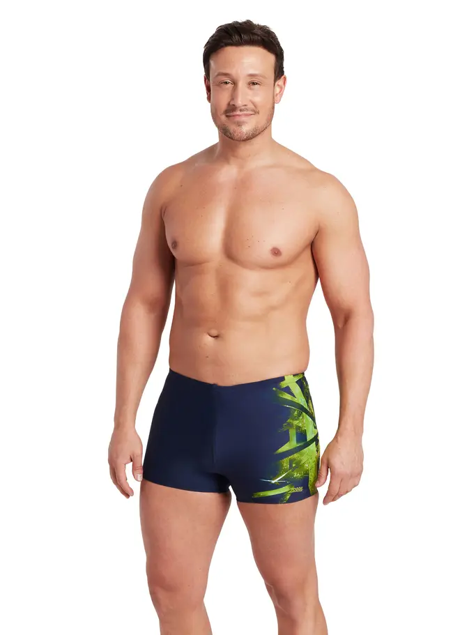 Product overview - Mens Pitch Hip Racer PTCH