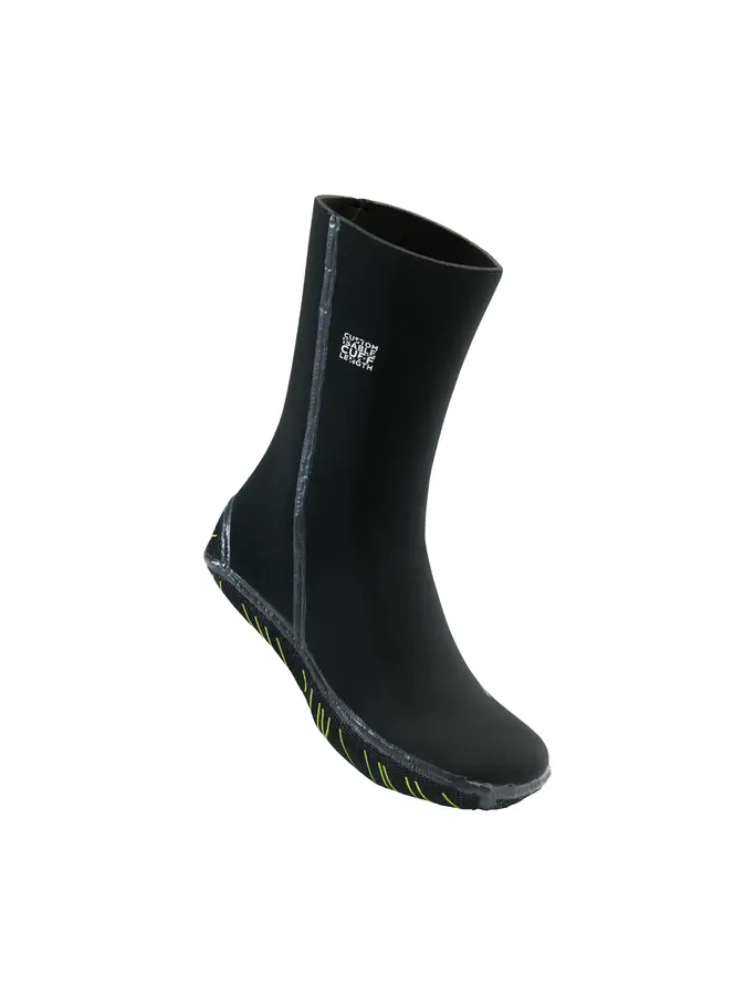 Product overview - Zoggs 2mm Neoprene Swimming Socks black/yellow